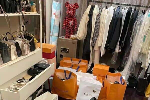 安岳县回收一线品牌衣服